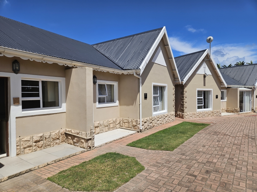 3 Bedroom Property for Sale in Marina Martinique Eastern Cape